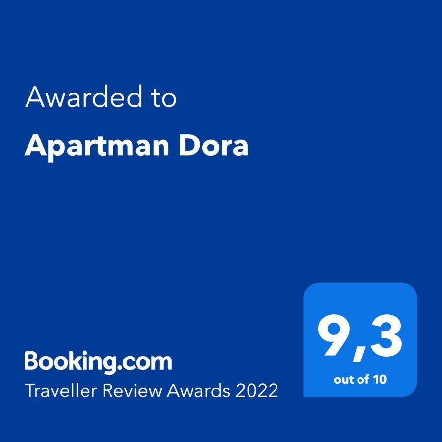Apartman Dora Povljana Eksteriør bilde
